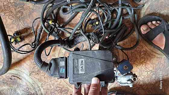 Комплект гбо 4 поколения KME Nevo 4 цил Київ