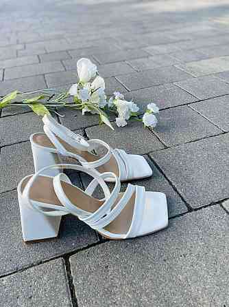 SANTINI Босоніжки жіночі білі шкіряні SANTINI 807381-16 літні на підборах / Стильні босоніжки ш Коломия