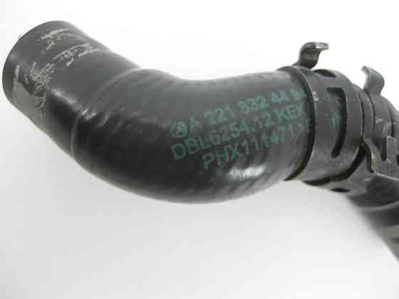 Mercedes-Benz  A2218324494 Патрубок до клапана обігрівача печі Англія S-Class W221 CL C216 Одеса