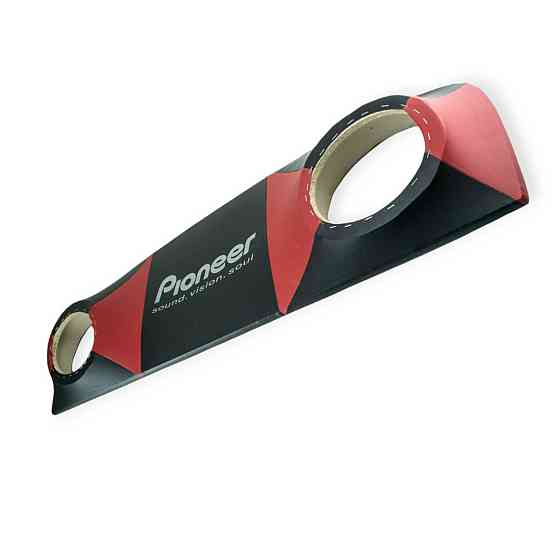 Полиця ВАЗ 2101-2107 (акустична) червона з накатом (шкірозамінником) задня Мукачево