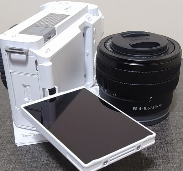 Фотоапарат Sony ZV-E1 kit 28-60mm White (ZVE1LW.CEC) Харків - фото 1