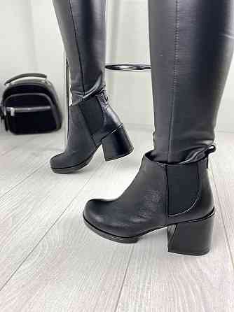 Черевики жіночі TWO STEPS чорні натуральна шкіра каблук 8см (2767) Коломия