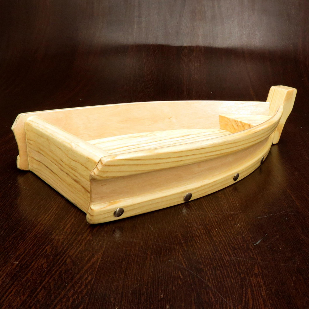 Лодка для подачи суши 