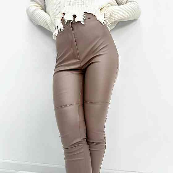 Стильні шкіряні штани жіночі "Casual" (тонкі) оптом | Батал Київ