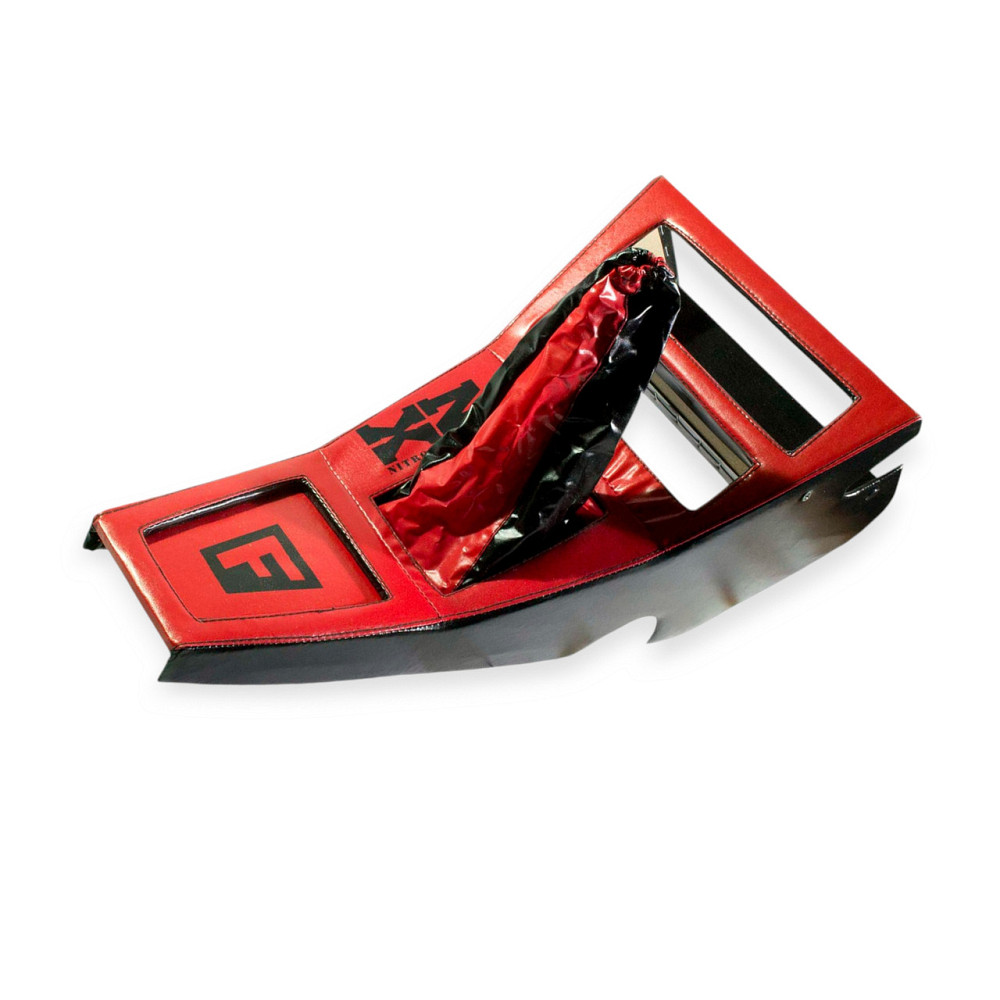 Консоль 2101, 2105 з чохлом КПП подовж. червона Мукачево - фото 1