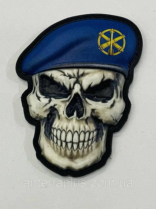 Череп у береті ППО / ЗРВ шеврон / патч Київ - фото 1