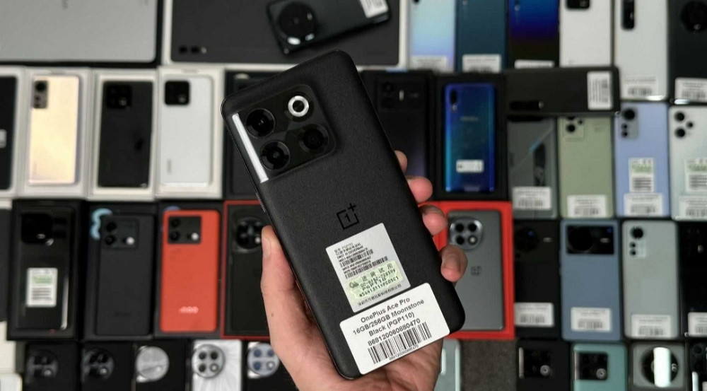 Смартфон OnePlus Ace Pro 16/256Gb Moonstone Black Гарантія Trade in Київ - фото 1