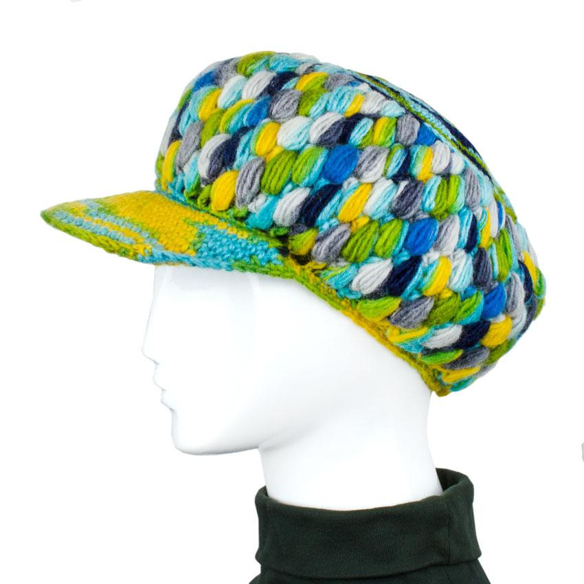 Бере з козирком в'язаний із вовни Київ - фото 1