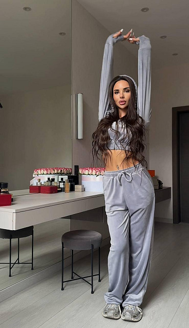 Женский прогулочный костюм двойка из велюра Серый, 46/48 Одесса - изображение 3