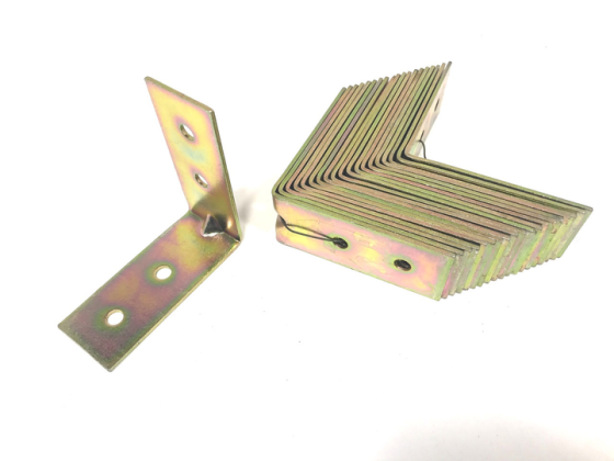 Куточок №140 полка 70*30 цинк Харків