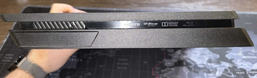 Приставка: SONY PlayStation 4 Slim 1TB+ 2 Геймпада + игры. Киев - изображение 3