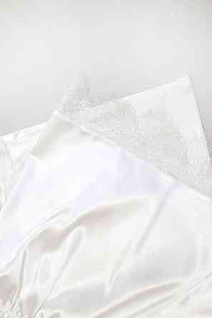 Піжама жіноча атласна майка і шорти з мереживом Білий 46 Харків