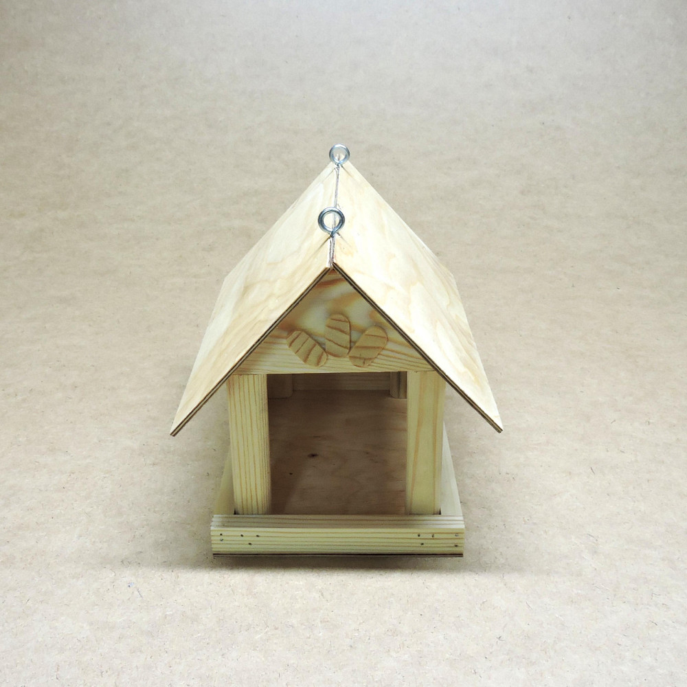 Кормушка садовая для птиц 