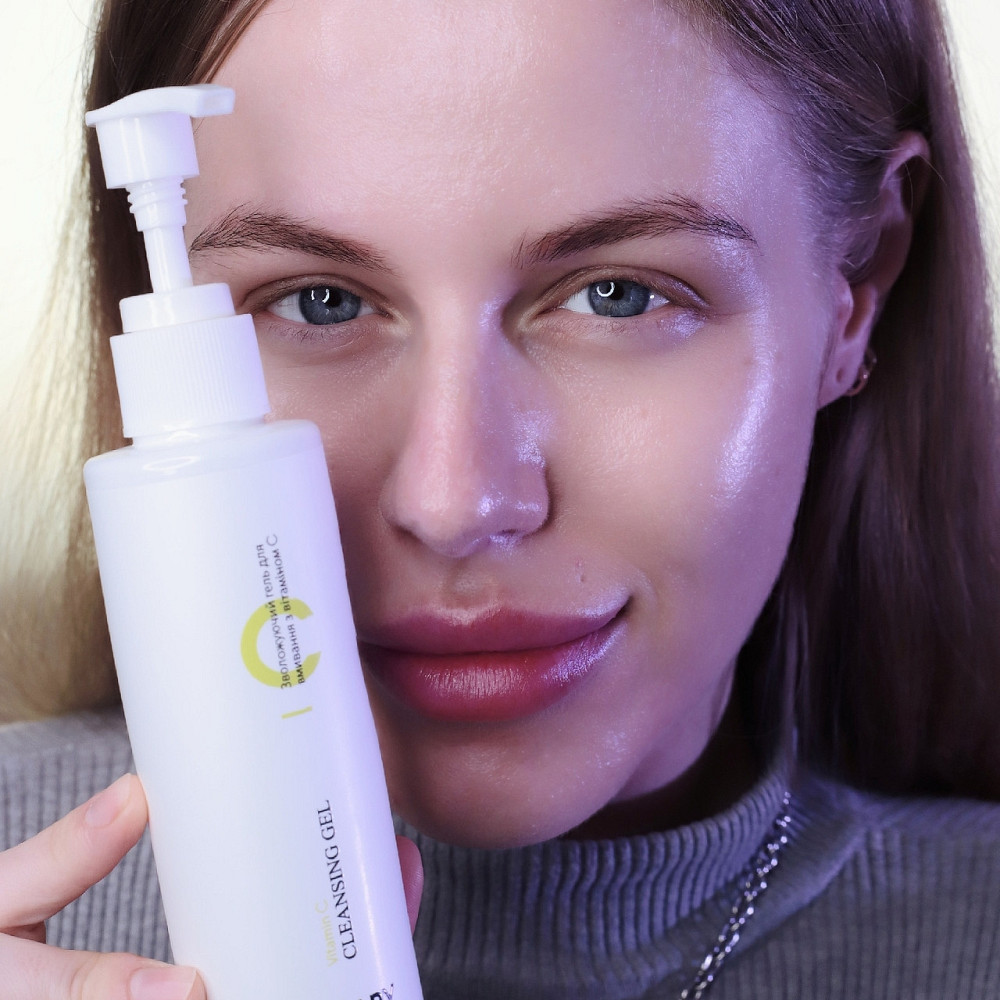 Солнцезащитный BB крем для лица SPF30+ Ivory + Увлажняющий гель для умывания с витамином С Киев - изображение 9