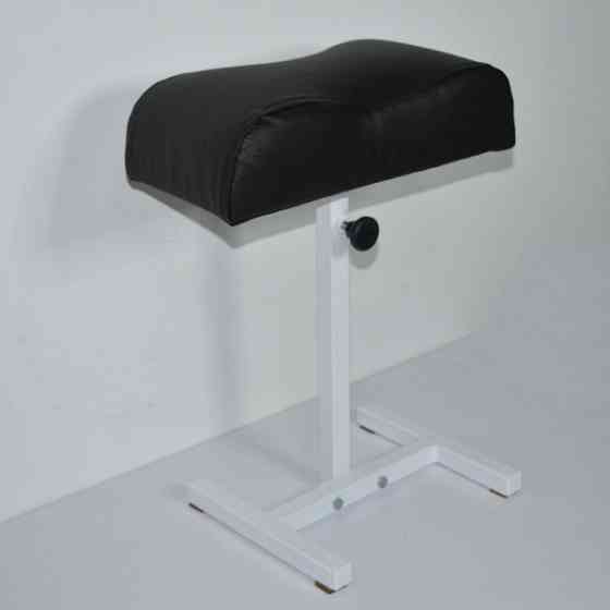 Подставка педикюрная на белой ножке Киев