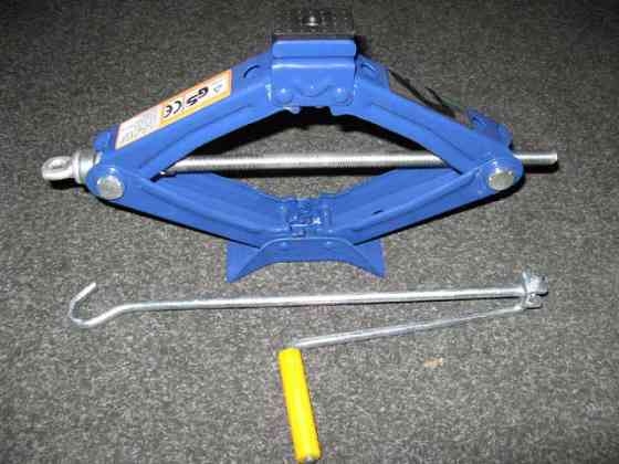 Домкрат ромб 1 т вис. 350мм Вінниця