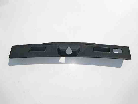 Mercedes-Benz  A2517470087 9051 Внутрішня нижня накладка торця кришки багажника чорна R-Class W251 Одеса