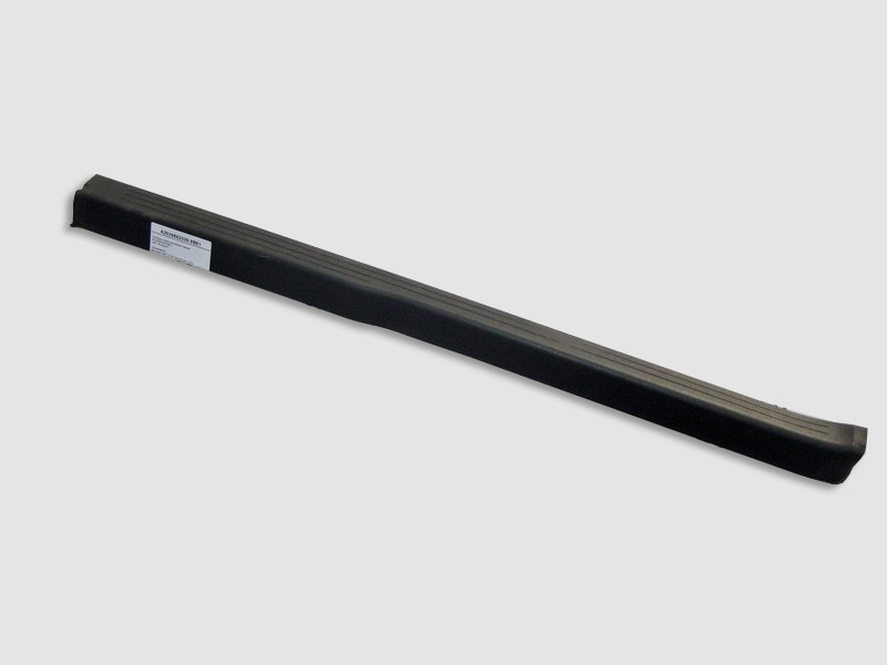 Mercedes-Benz  A2036862036 9B51 Накладка порога внутрішня права, колір антрацит CLC CL203 Sportcoupe C203 Одесса - изображение 1