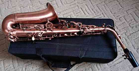 Саксофон альт . Харків