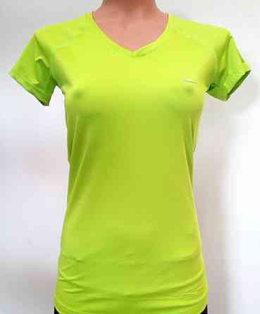 Жіноча спортивна футболка Nike р. L (46-48) Суми