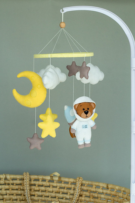 Дитячий музичний мобіль на ліжечко для немовлят WooolyWool «Космонавт» з 35 мелодіями Київ - фото 7