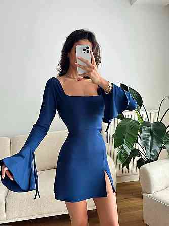 Жіноче обтисле базове плаття з квадратним вирізом мікродайвінг Темно-синій, 42/44 Одеса