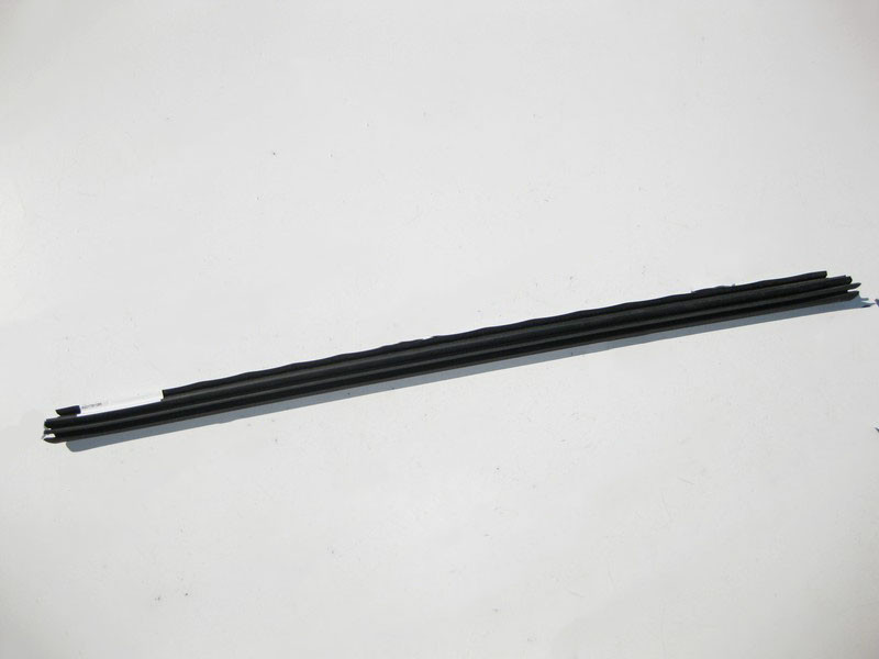 Mercedes-Benz  A2217351265 Ущільнювальна планка заднього правого скла внутрішня S-Class W221 long Одеса - фото 1