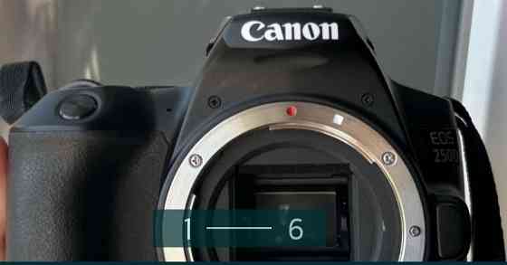 Майже новий! Фотоапарат Canon 250D. Київ