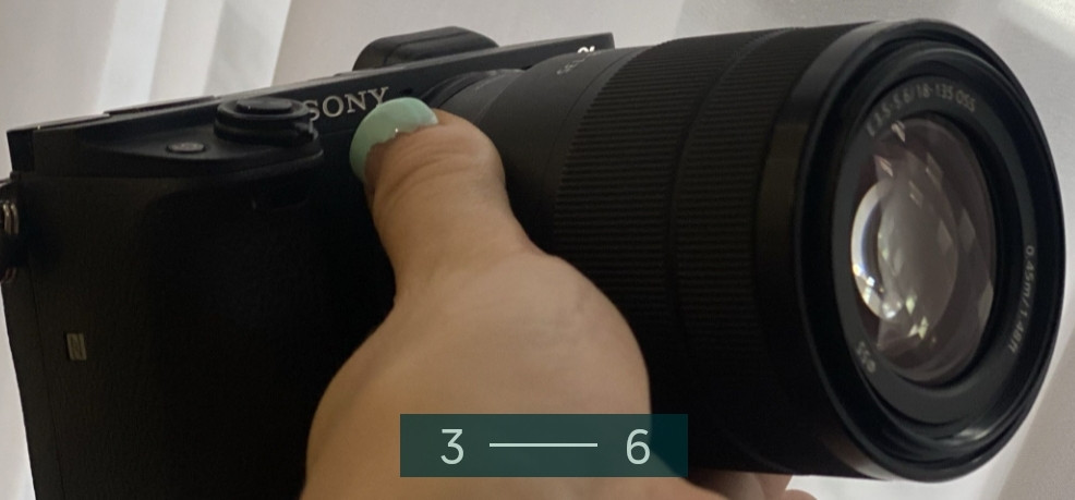 Фотоапарат: SONY ALPHA a6400 + E 18-135 mm. f/3.5-5.6 OSS. Харків - фото 3