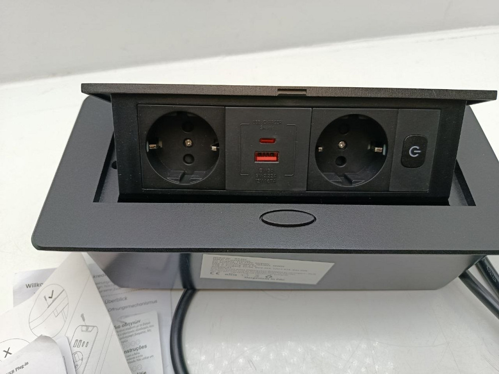 Врізна подвійна розетка 1*USB, 1*Type-C з кнопкою вимкнення Луцьк - фото 1