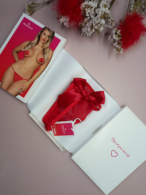 Чарівні червоні з бантом жіночі стринги Obsessive Giftella обсесив Славута - фото 2