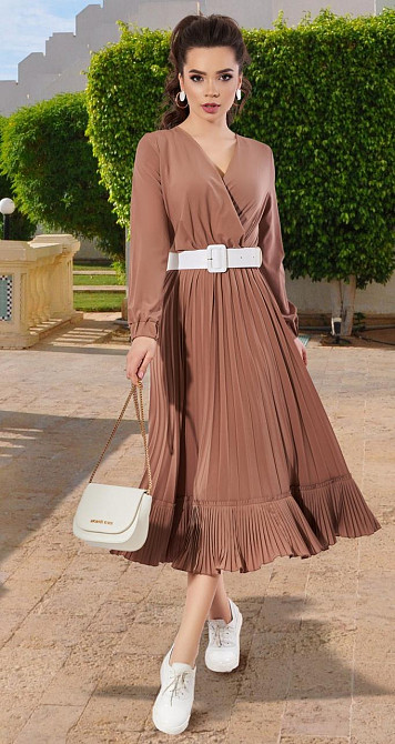 Платье с красивой юбкой плиссе (42) Киев - изображение 3