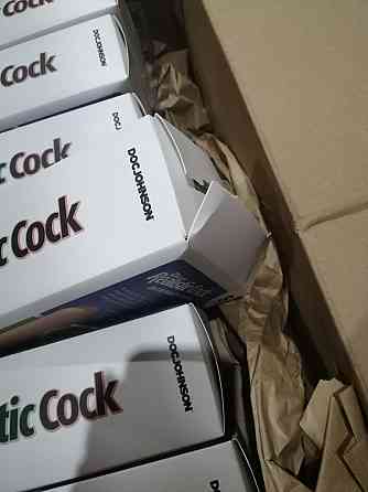 Фаллоимитатор Doc Johnson The Realistic Cock 8 inch White - ULTRASKYN, Vack-U-Lock (мятая упаковка!!!) Sex Aura Киев