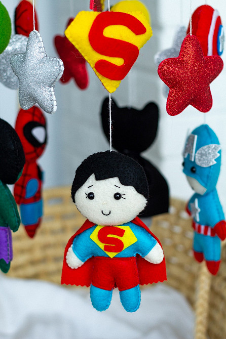 Дитячий мобіль на ліжечко для немовлят WooolyWool «Супер-герої» Київ - фото 10