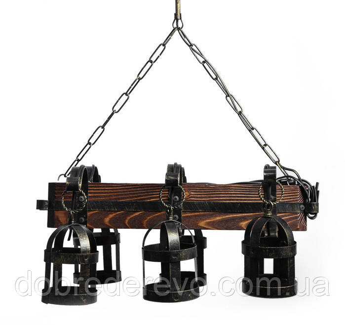 Люстра деревянная с элементами ковки 
