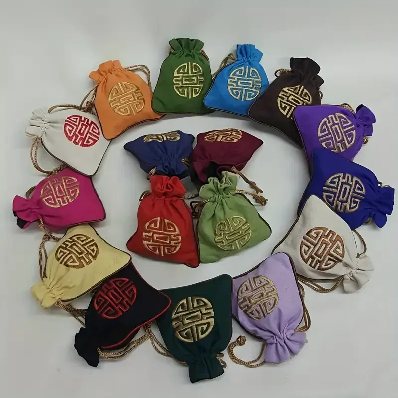 Чорний мішечок із символом «Фу» — для зберігання амулетів, рун, прикрас і магічних інструментів Київ - фото 5