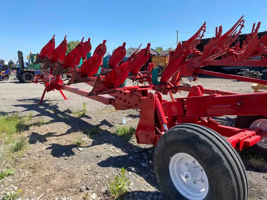 Плуг 8 корпусний оборотний причіпний Vogel & Noot Дніпро - фото 1