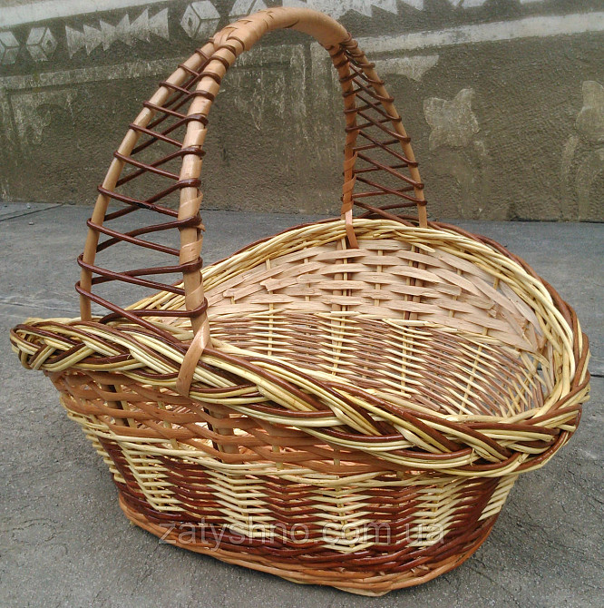 Корзина плетеная лакированая для хранения Киев - изображение 1