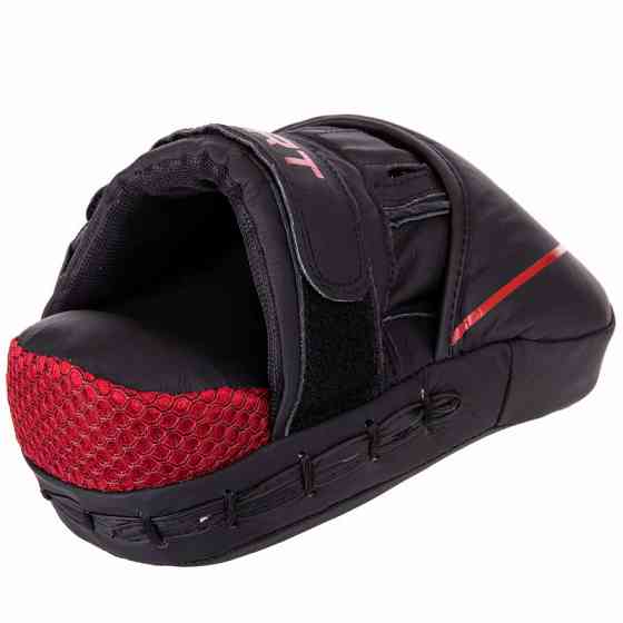 Лапа вигнута для боксу та єдиноборств Zelart VL-3148 25x18x5 см чорний-червоний Київ