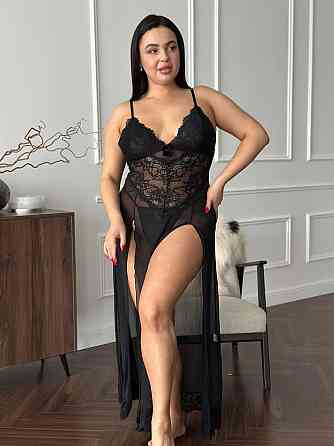 Сексуальний пеньюар з мереживом довгий з розрізом великих розмірів PLUS SIZE прозорий чорний ажурний з глибоким декольте 4XL Одеса