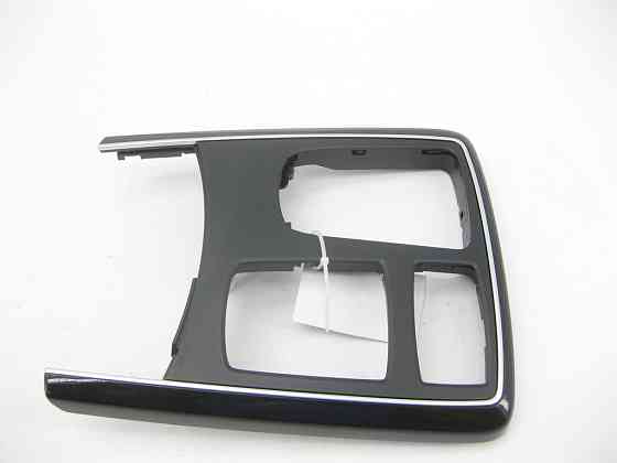 Mercedes-Benz  A1666800803 2A17 Декоративна накладка підлокітника з прорізами під кнопки та джойстик ML/GLE W166 GLE Coupe C292 GL/GLS X166 Одеса