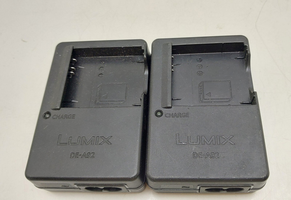 Оригінальний зарядний пристрій Panasonic Lumix DE-A92 Battery Charger (товар вживаний) Луцьк - фото 2