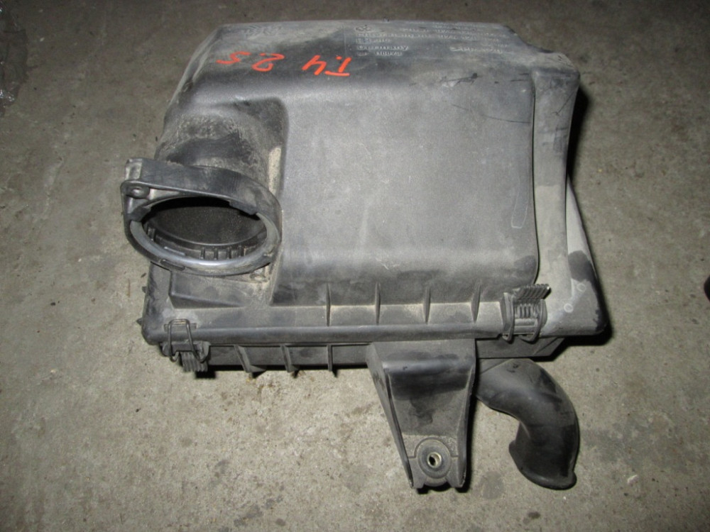 Корпус повітряного фільтра Volkswagen T4 (Transporter) 2.5 1997-2003 Ковель - изображение 1