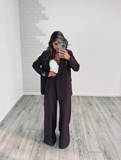 Женский стильный классический костюм двойка, костюмка Шоколад, 46/48 Одесса - изображение 1