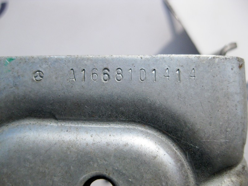 Mercedes-Benz  A1668101414 Кронштейн шторки багажника лівий GL GLS X166 Одеса - фото 3