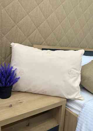 Подушка для сну гіпоалергенна Decorator Wool 50x70х20 см, колір бежевий (84-175) Київ