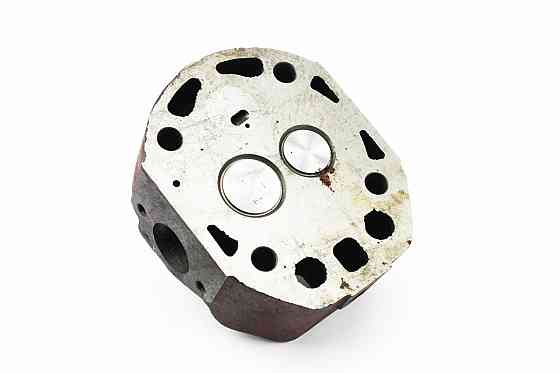 Головка циліндра R180NM у зборі, з форкамерою (можливий незначний наліт) Бершадь