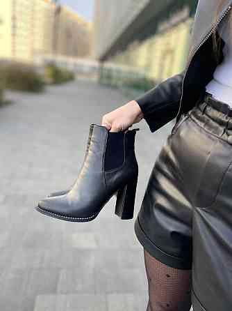 Nivelle Черевики жіночі NIVELLE 5436 чорні (весна-осінь, шкіра натуральна) (3918) 35р.37р.38р. Коломия