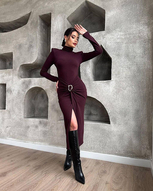 Жіноче елегантне романтичне максіплаття гольф із плічками та розрізом на ніжці Марсал, 42/44 Одеса - фото 5