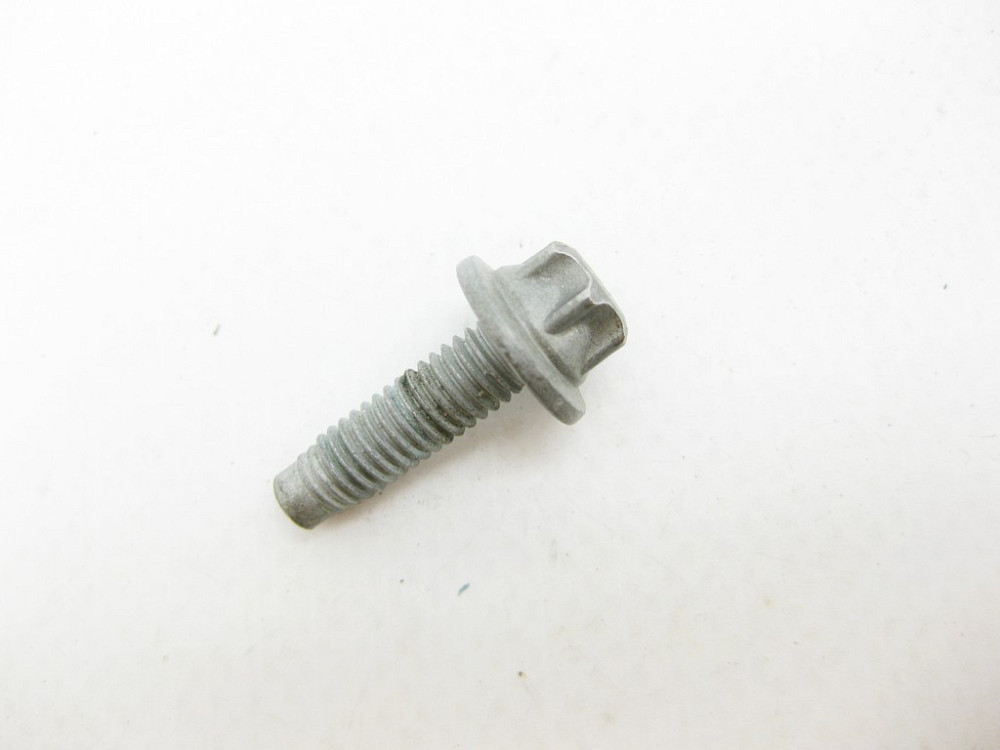 Mercedes-Benz  N000000007701 Болт із головкою торкс M6 x 20 mm S-Class C217 W222 E-Class C207 W213 C238 C-Class W205 CLS C257 A-Class W177 Одеса - фото 6